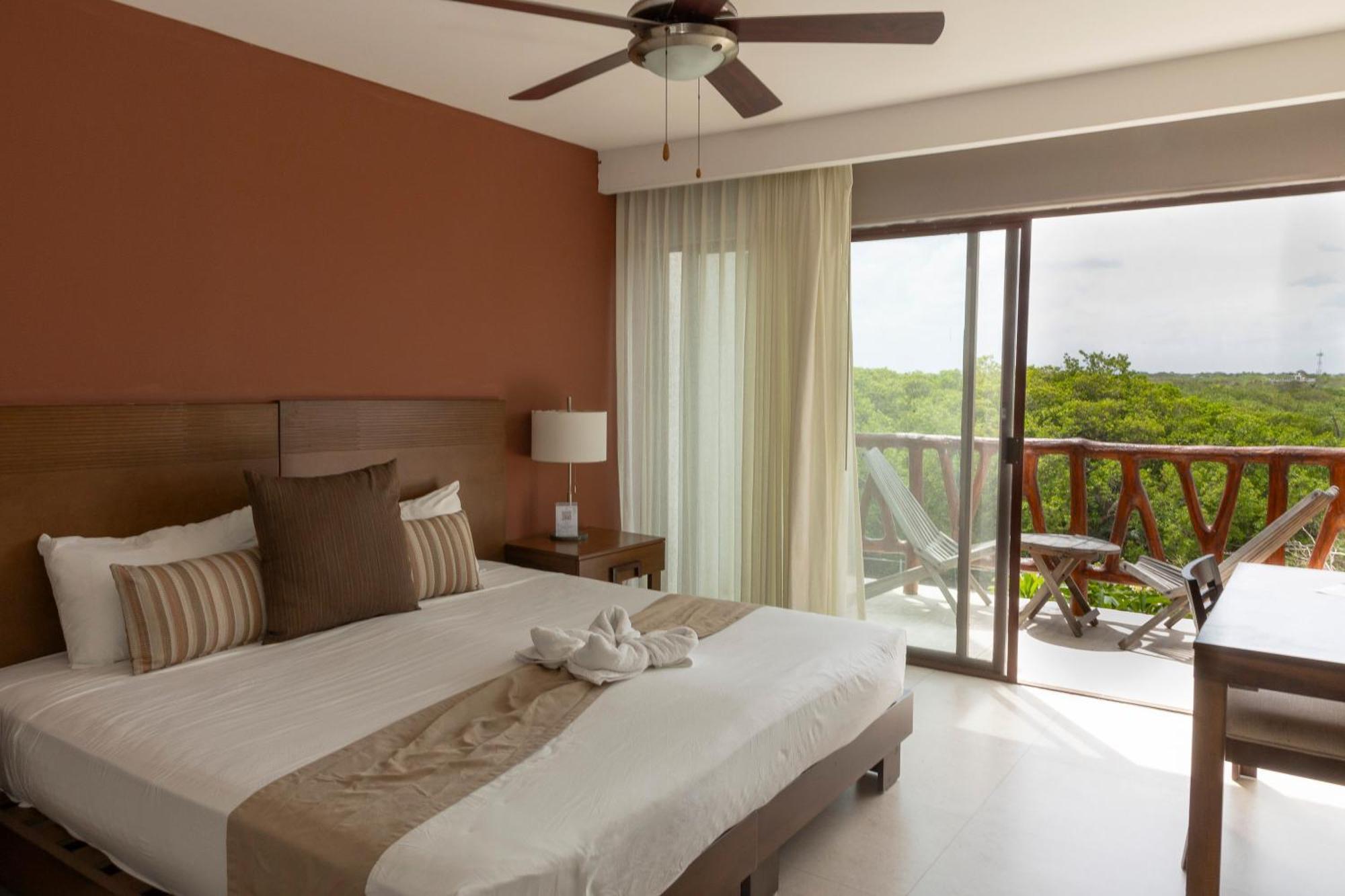 Quinto Sole Hotel Mahahual Exterior photo